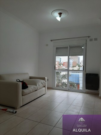 INMOBILIARIA GOMEZ GHISI Y D. FENES NEG INMOB. ALQUILAN: