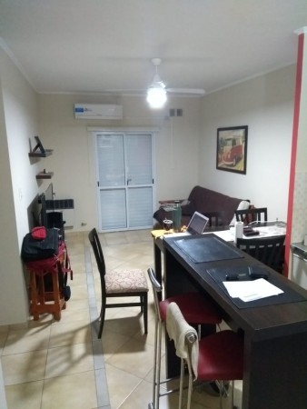 INMOBILIARIA GOMEZ GHISI Y D. FENES NEG INMOB. VENDEN: