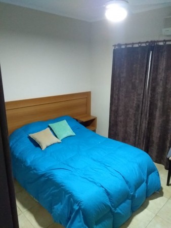 INMOBILIARIA GOMEZ GHISI Y D. FENES NEG INMOB. VENDEN: