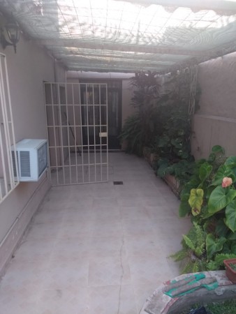 INMOBILIARIA GOMEZ GHISI Y D. FENES NEG INMOB. VENDEN: