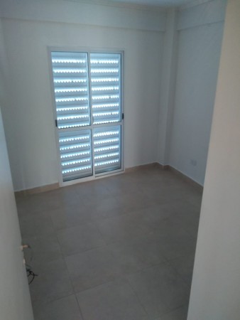 INMOBILIARIA GOMEZ GHISI Y D. FENES NEG INMOB. ALQUILAN:
