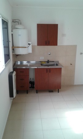 INMOBILIARIA GOMEZ GHISI Y D. FENES NEG INMOB. VENDEN: