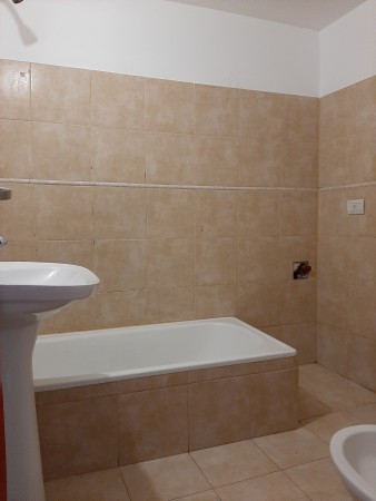 ALQUILAMOS DPTO DE 1 DORMITORIO CALLE Santa Cruz 115:
