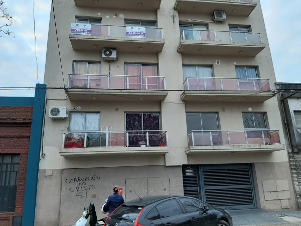 ALQUILAMOS DPTO DE 1 DORMITORIO CALLE Santa Cruz 115: