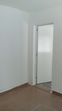 INMOBILIARIA GOMEZ GHISI Y D. FENES NEG INMOB. ALQUILAN: