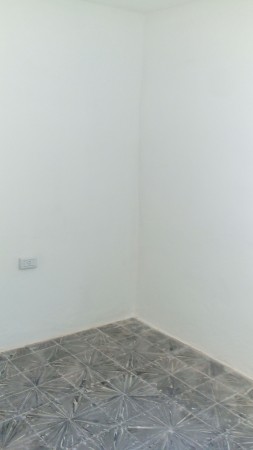 INMOBILIARIA GOMEZ GHISI Y D. FENES NEG INMOB. ALQUILAN: