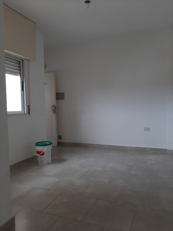 INMOBILIARIA GOMEZ GHISI Y D. FENES NEG INMOB. ALQUILAN: