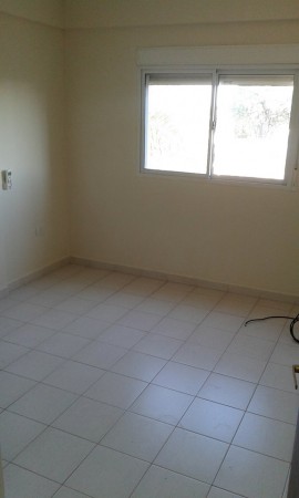 INMOBILIARIA GOMEZ GHISI Y D. FENES NEG INMOB. ALQUILAN: