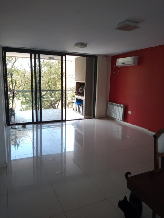 INMOBILIARIA GOMEZ GHISI Y D. FENES NEG INMOB. ALQUILAN: