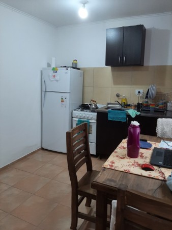 ALQUILAMOS CALLE DERQUI