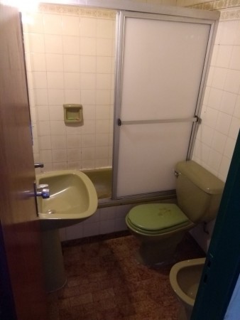 INMOBILIARIA GOMEZ GHISI Y D. FENES NEG INMOB. ALQUILAN: