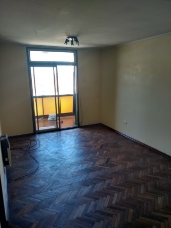 INMOBILIARIA GOMEZ GHISI Y D. FENES NEG INMOB. ALQUILAN: