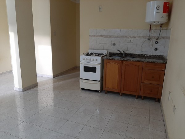 INMOBILIARIA GOMEZ GHISI Y D. FENES NEG INMOB. ALQUILAN: