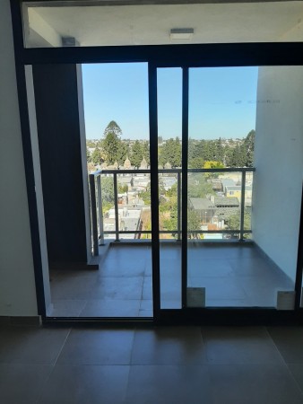 INMOBILIARIA GOMEZ GHISI Y D. FENES NEG INMOB. VENDEN: