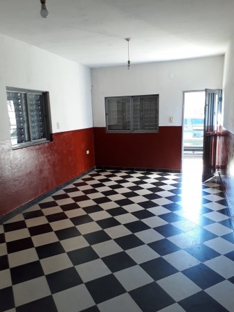 INMOBILIARIA GOMEZ GHISI Y D. FENES NEG INMOB. ALQUILAN: