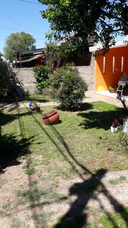 INMOBILIARIA GOMEZ GHISI Y D. FENES NEG INMOB. VENDEN: