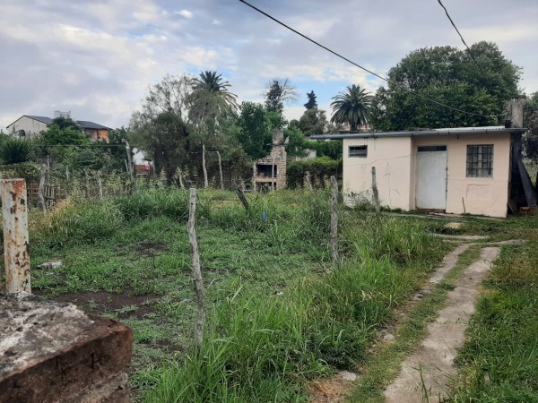 INMOBILIARIA GOMEZ GHISI Y D. FENES NEG INMOB. VENDEN: