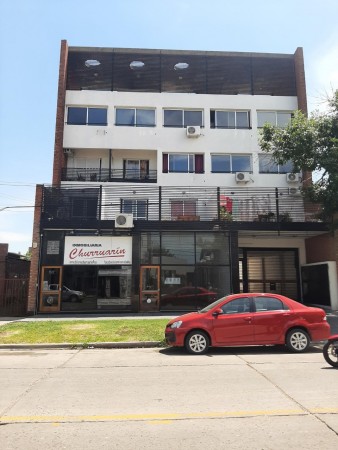 INMOBILIARIA GOMEZ GHISI Y D. FENES NEG INMOB. ALQUILAN: