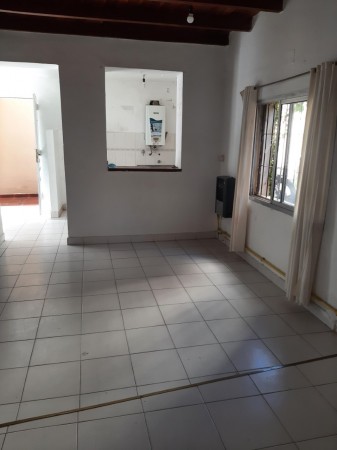 INMOBILIARIA GOMEZ GHISI Y D. FENES NEG INMOB. ALQUILAN: