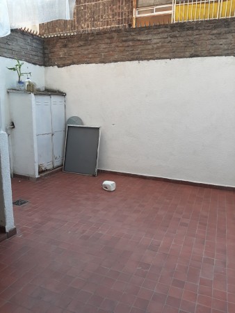 INMOBILIARIA GOMEZ GHISI Y D. FENES NEG INMOB. ALQUILAN: