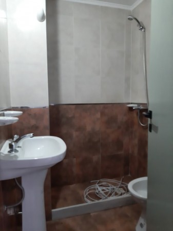 ALQUILAMOS MONOAMBIENTE CALLE DERQUI 733