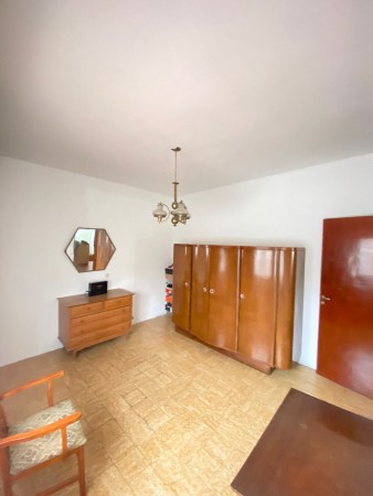 INMOBILIARIA GOMEZ GHISI Y D. FENES NEG INMOB. VENDEN:
