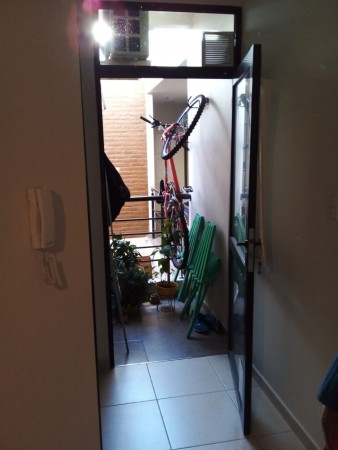 INMOBILIARIA GOMEZ GHISI Y D. FENES NEG INMOB. VENDEN: