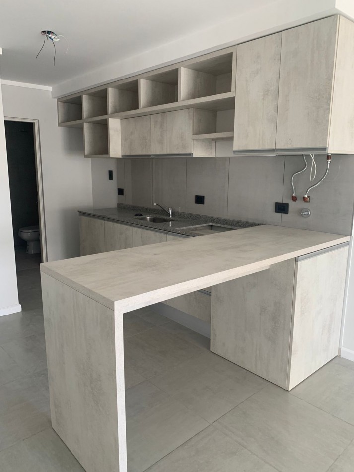 ALQUILAMOS MONOAMBIENTE PARA CONSULTORIOS U OFICINAS