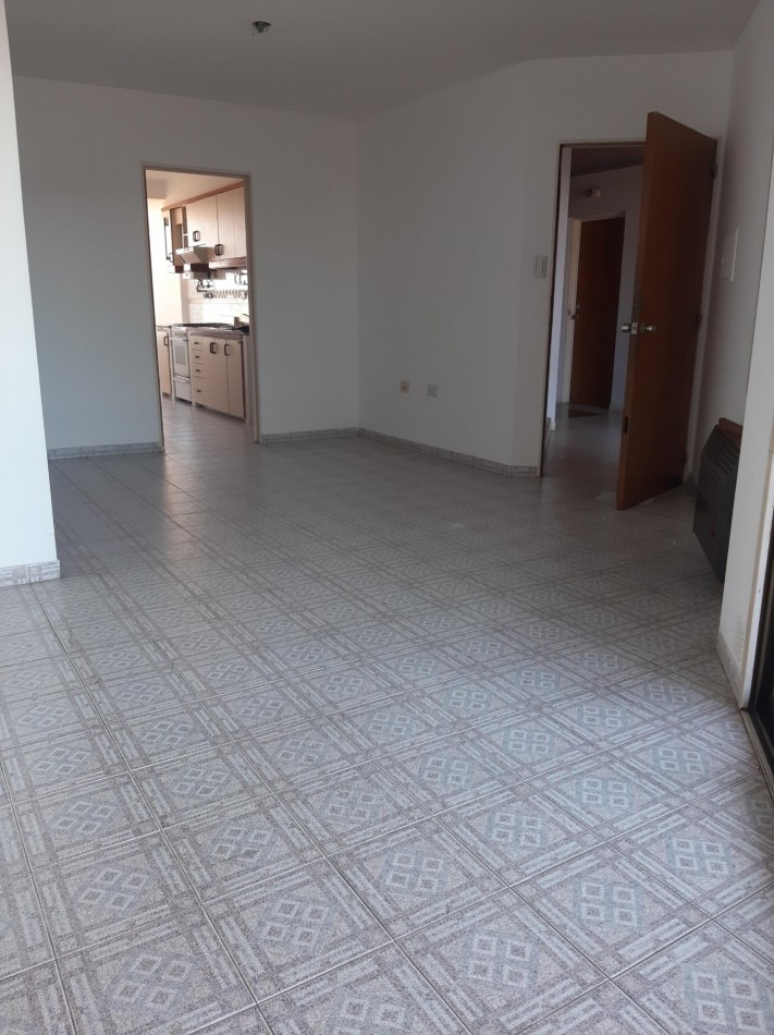 ALQUILAMOS TRIGAL 25 DE MAYO 430 1 DORM Y COCHERA