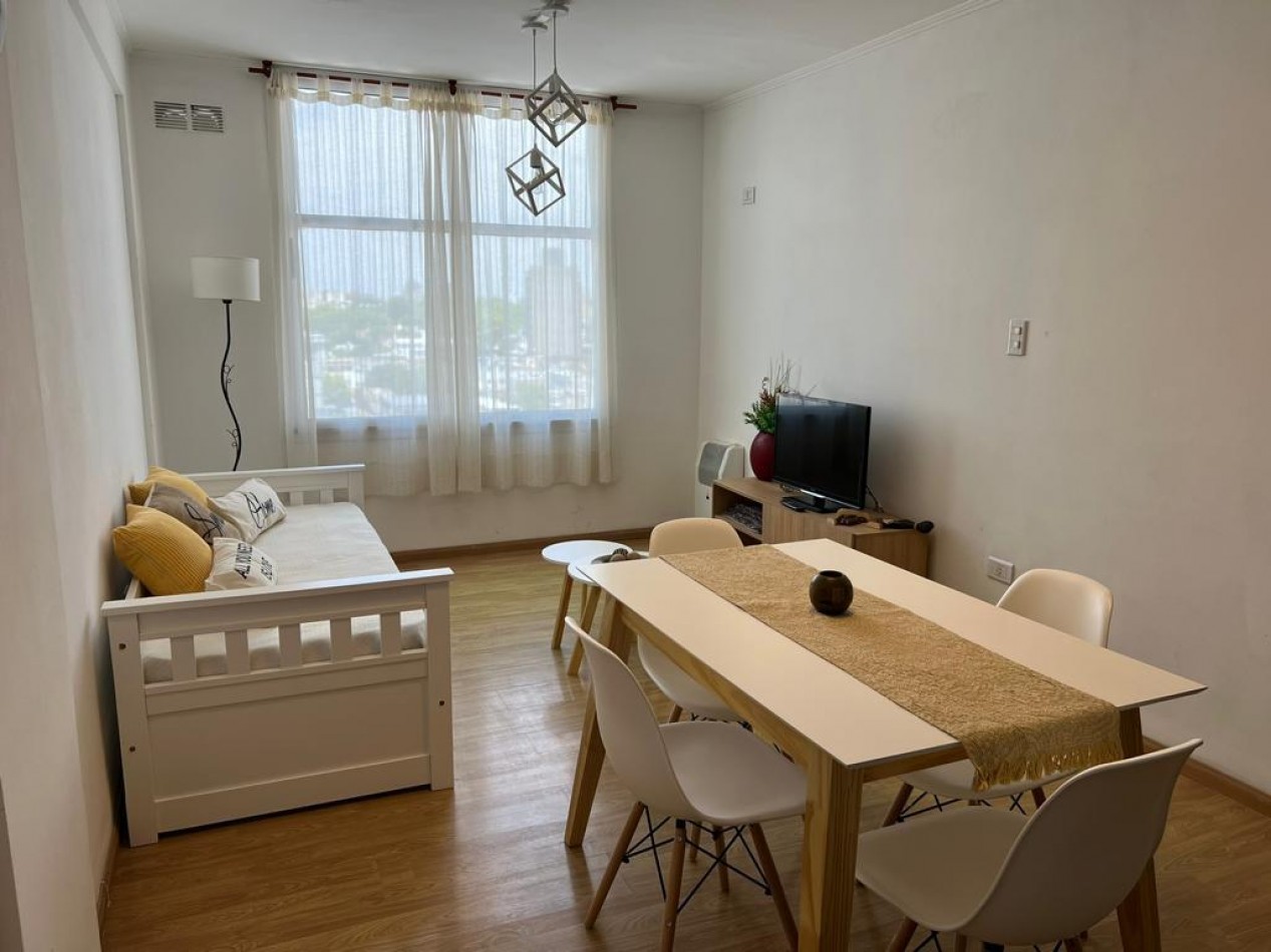 EN VENTA CALLE SAN MARTIN 1350 DPTO 1 DORMITORIO