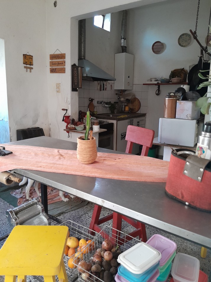 VENDEMOS CASA CALLE SOLER 1332