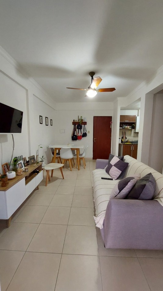 VENDEMOS HERMOSO DPTO Calle Carbo 673