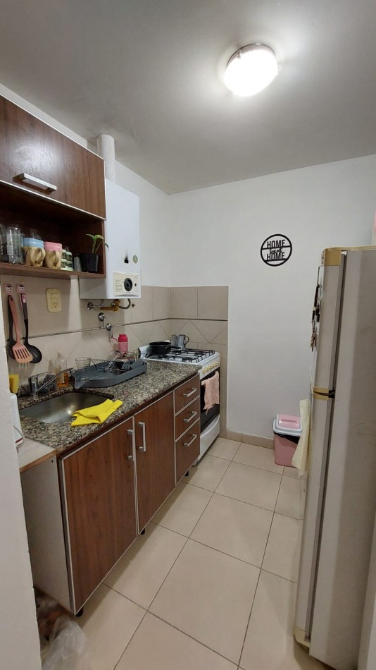 VENDEMOS HERMOSO DPTO Calle Carbo 673