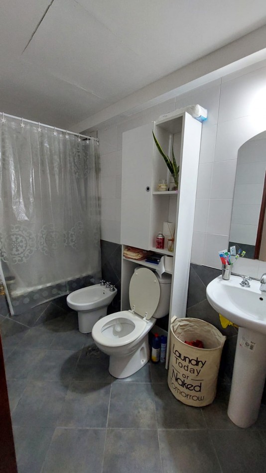 VENDEMOS HERMOSO DPTO Calle Carbo 673