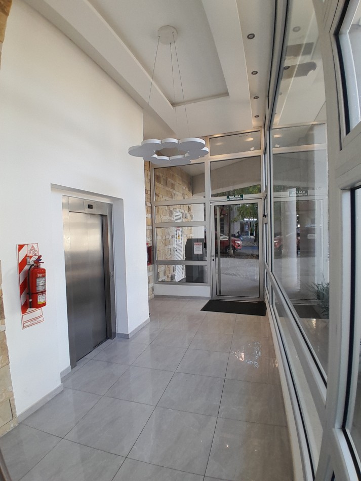 ALQUILAMOS Dpto 25 de Mayo 613 Ed Las Moras