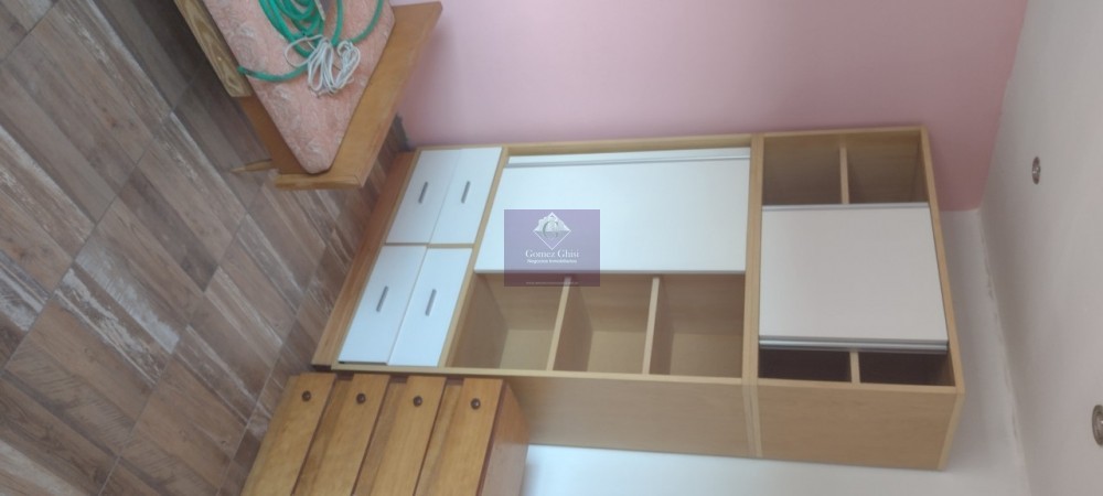 ALQUILAMOS CASA BARRIO MEDICO 2