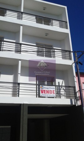 ALQUILAMOS MONOAMBIENTE Calle Derqui 773