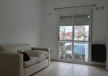 INMOBILIARIA GOMEZ GHISI Y D. FENES NEG INMOB. ALQUILAN: