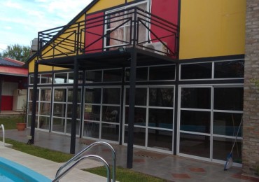 INMOBILIARIA GOMEZ GHISI Y D. FENES NEG INMOB. VENDEN: