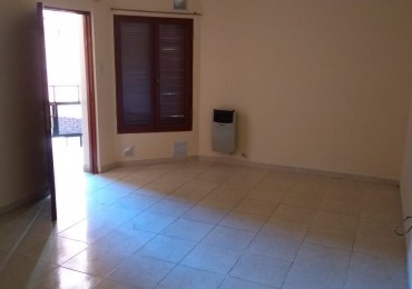 INMOBILIARIA GOMEZ GHISI Y D. FENES NEG INMOB. ALQUILAN: