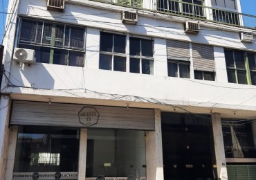 INMOBILIARIA GOMEZ GHISI Y D. FENES NEG INMOB. ALQUILAN: