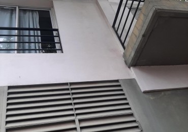 INMOBILIARIA GOMEZ GHISI Y D. FENES NEG INMOB. ALQUILAN: