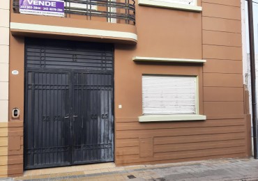 VENDEMOS CASA CALLE 25 DE JUNIO 449 